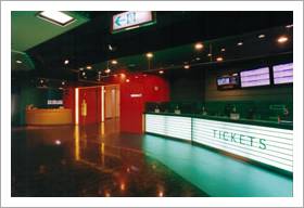 横須賀HUMAXシネマズ8